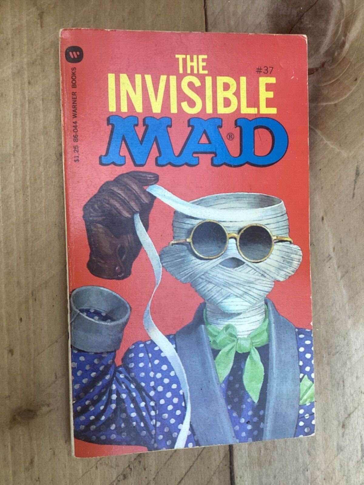 The Invisible MAD Paperback Warner 2nd Printing $1.25 Free Shipping