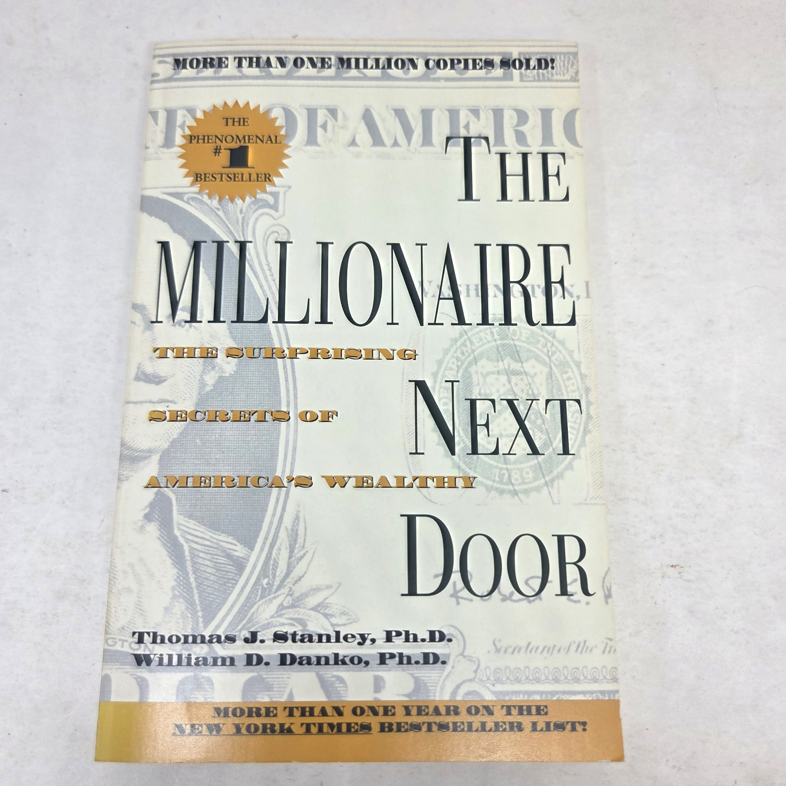 The Millionaire Next Door – Stanley & Danko 1998 Money Finances Wealth Paperback