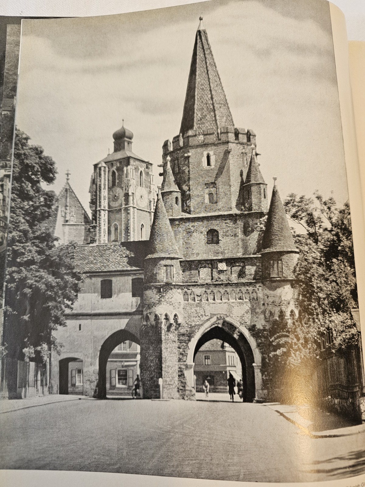 Germany Countryside, Cities, Villages, People 19th Edition 1956 Hardback Book