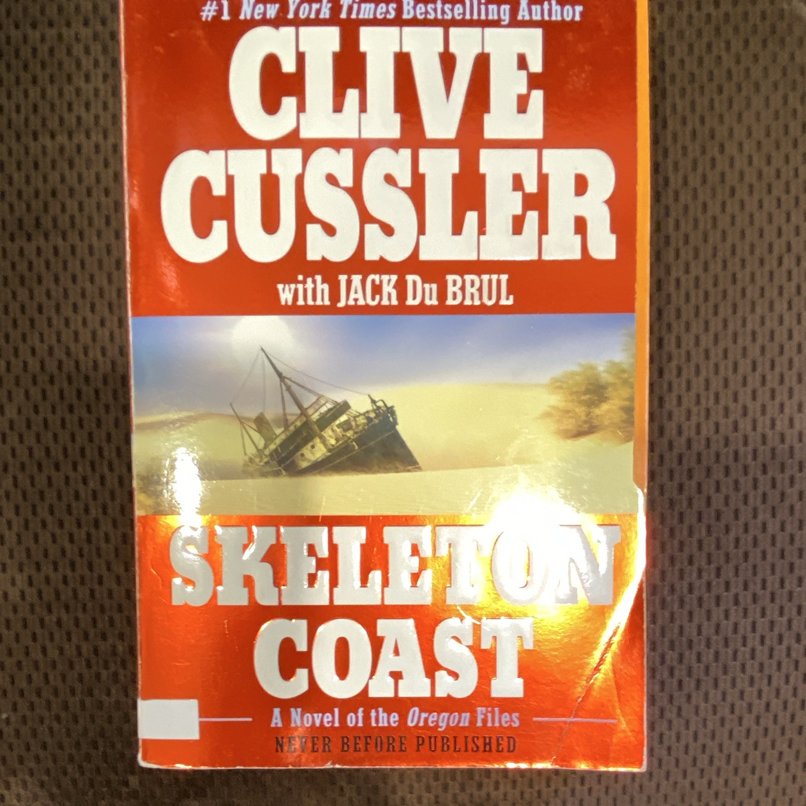 Clive Cussler & Jack Du Brul Skeleton Coast Paperback Oregon Files Adventure