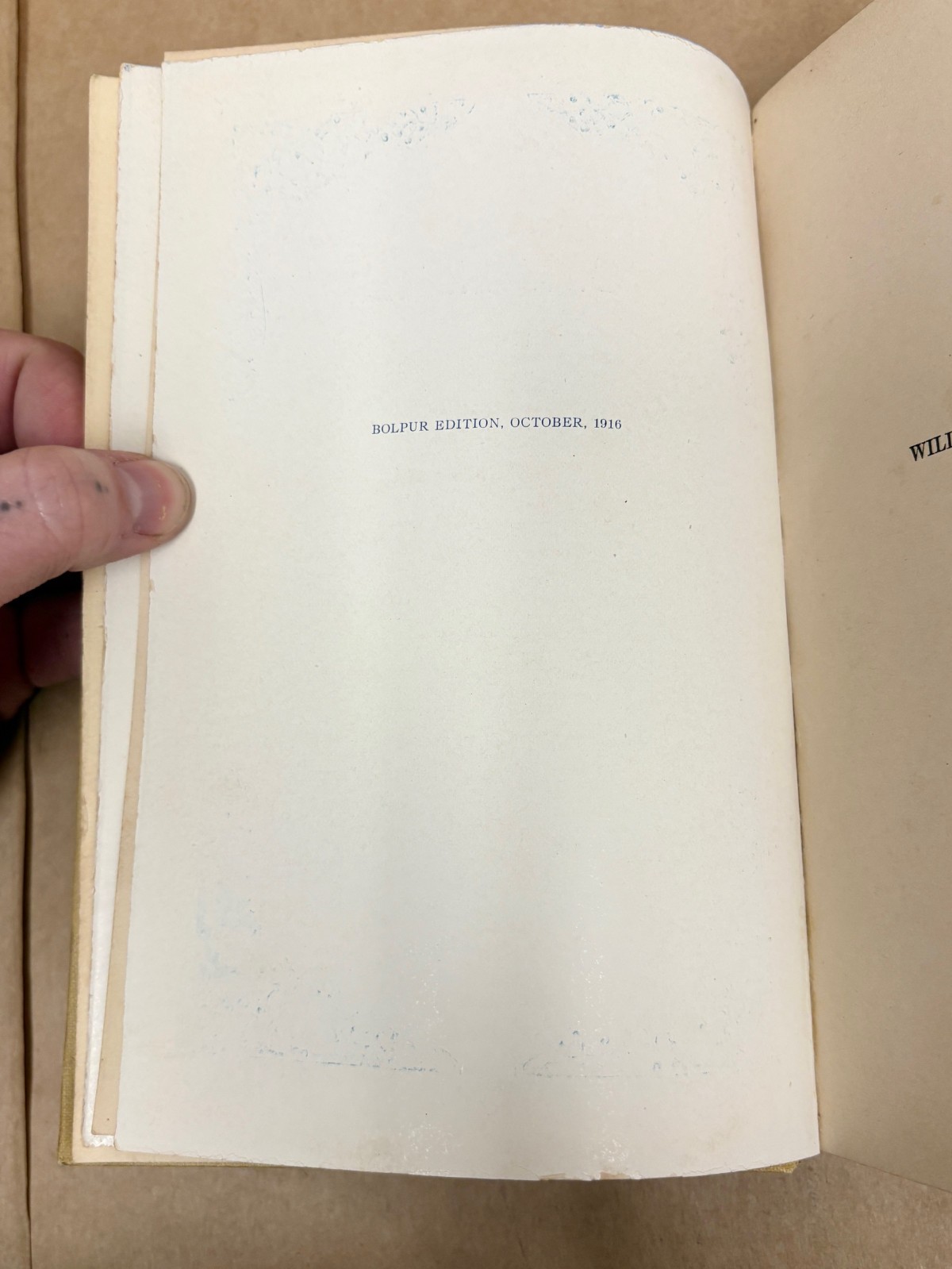 1916 Gitanjali Song Offerings by Rabindranath Tagore hardcover Bolpur Edition