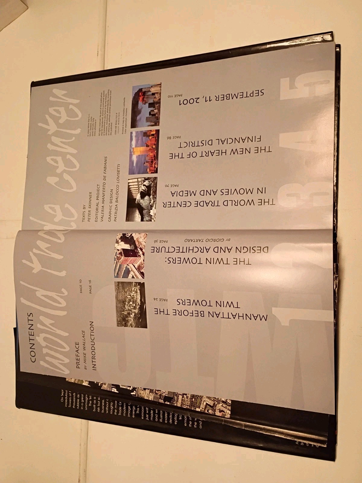 World Trade Center Oversized ( Tall ) HC Book Photos 9/11 Foldout Pages 2002