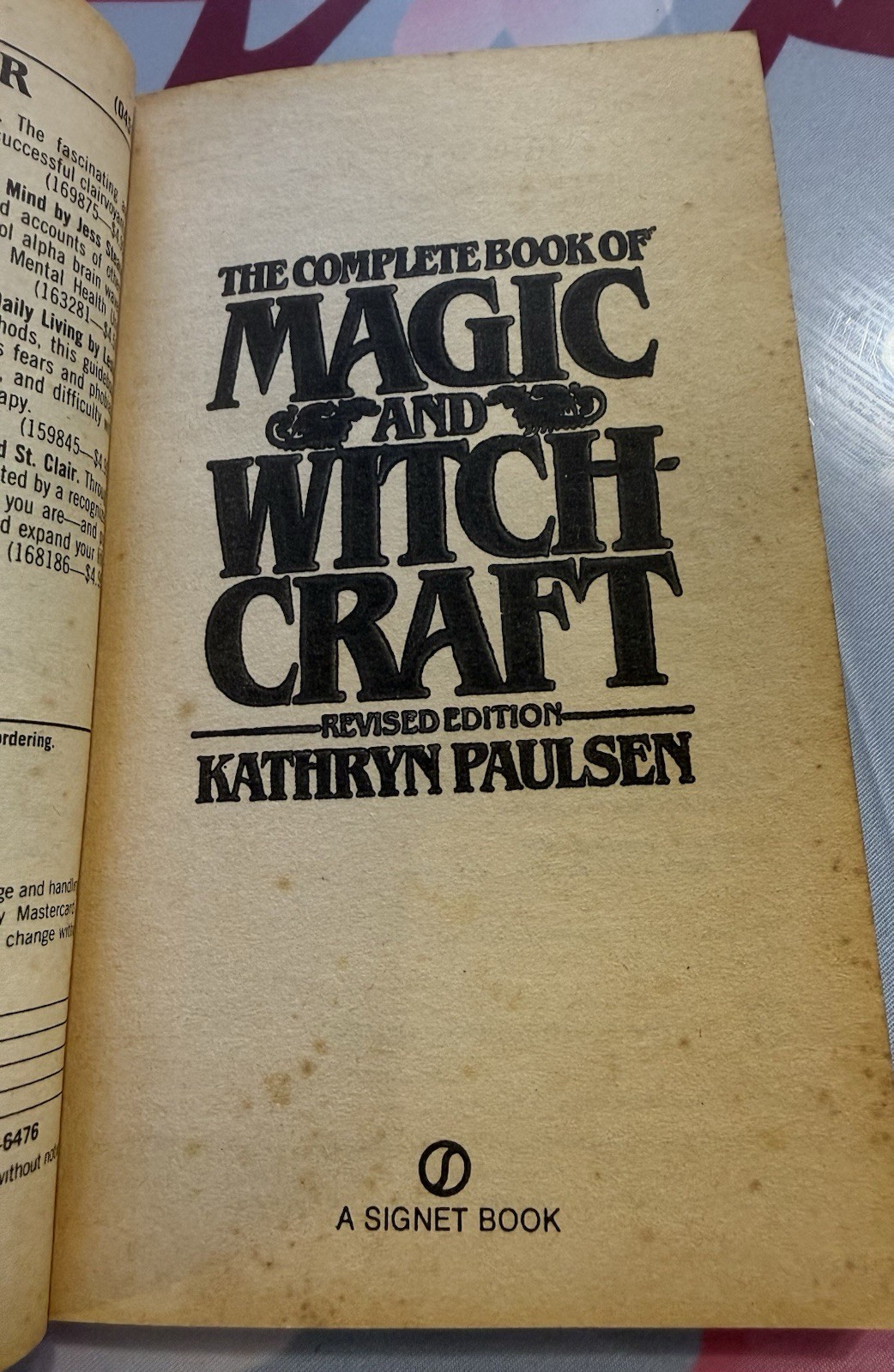 Complete Book OF Magic & Witchcraft PB Kathryn Paulsen Revised Edition 1980 PB