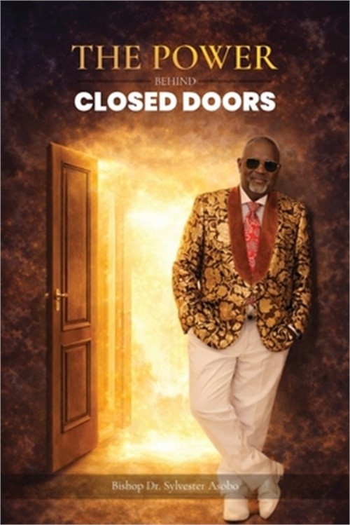The Power Behind Closed Doors (Paperback or Softback)
