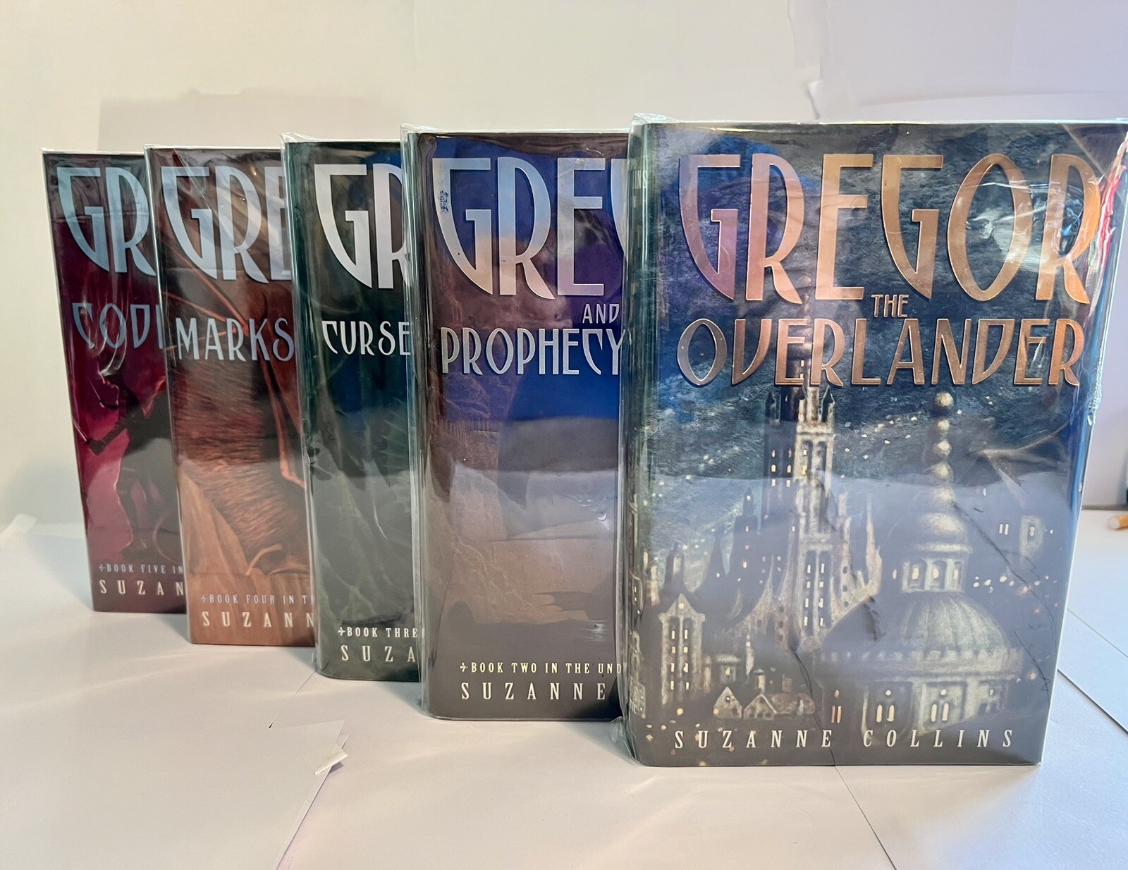 Lot 5 Gregor the Overlander The Underland Chronicles 1-5 Suzanne Collins HC