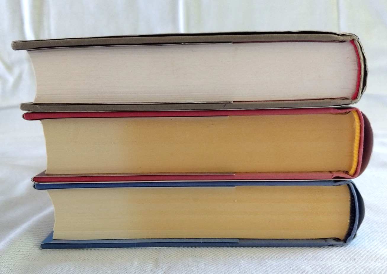 Hunger Games Trilogy Hardcover Dust Jacket Books First Editions + Tribute Guide