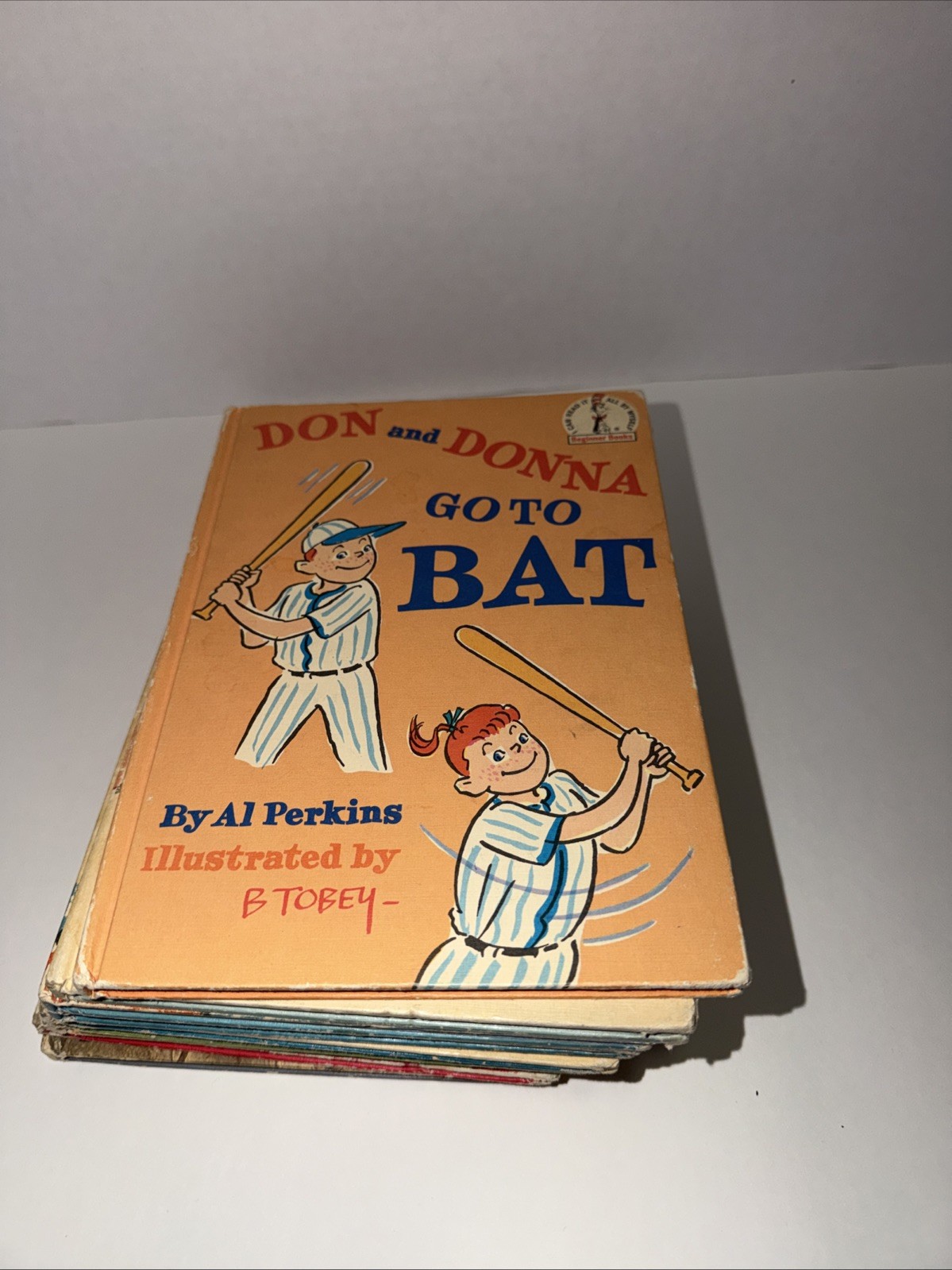 Dr Suess Vintage Book Club Books – Lot of 9 books