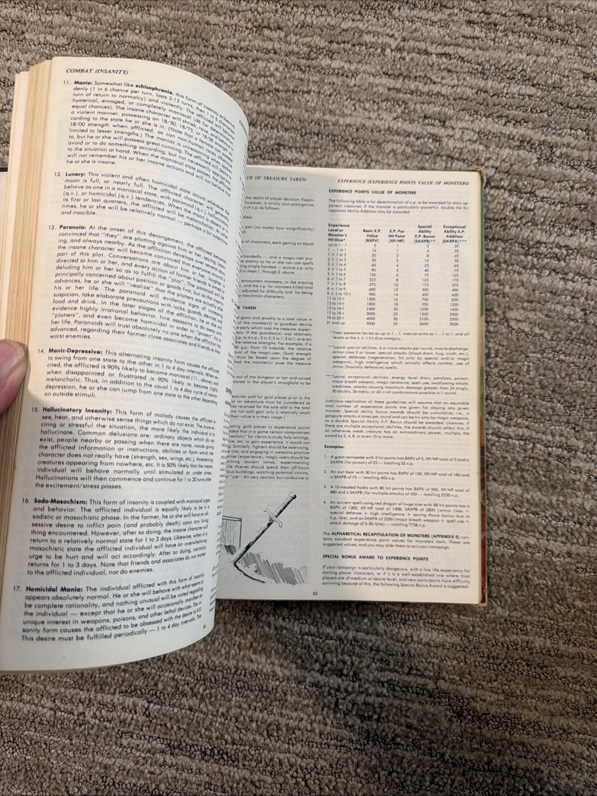 Dungeons Dragons AD&D Dungeon Master’s Guide TSR 1979 Revised Edition READ DESCR