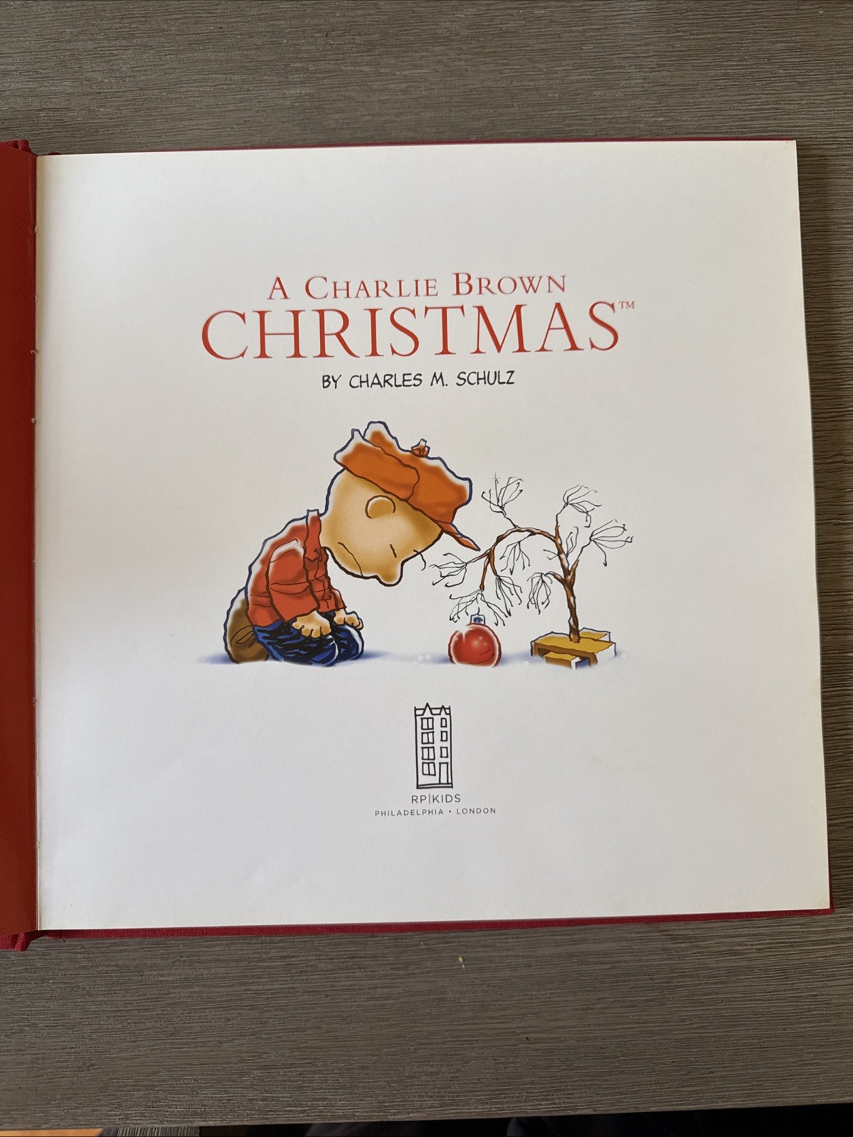 A CHARLIE BROWN CHRISTMAS by Charles Schulz 2008 HARDCOVER w/DJ RP Kids Pub.