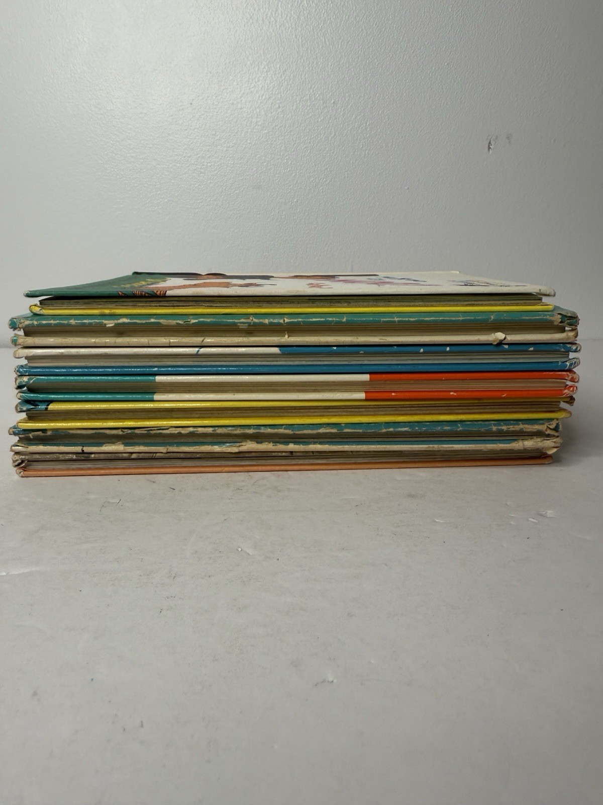 VTG 70s Dr Suess 1st Edition Books Lot of 7 with 1975 Cat in the Hat Plush Toy