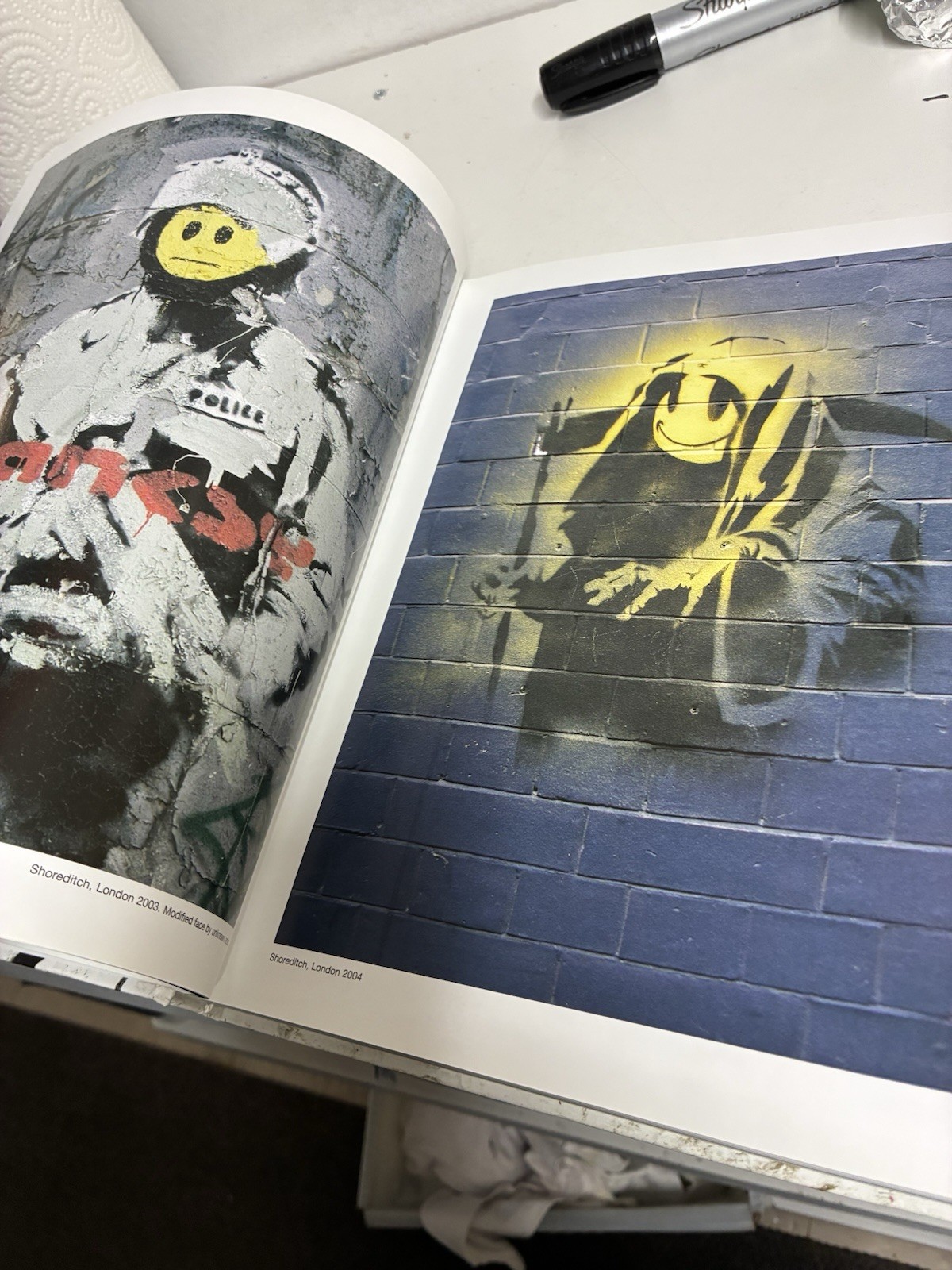 Wall and Piece Banksy Hardcover 2005 Century UK Street Art Graffiti Book