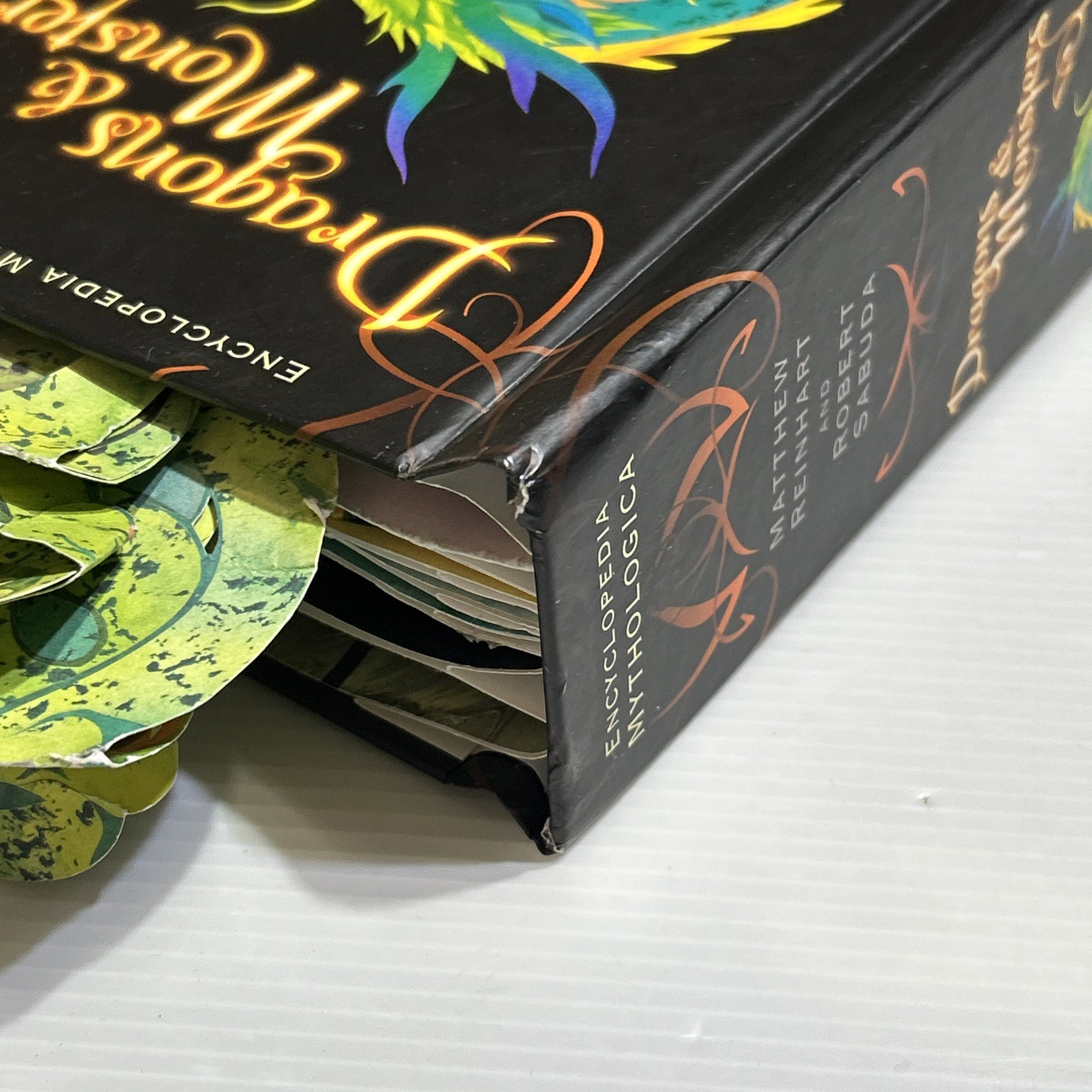 Encyclopedia Mythologica Dragons & Monsters Pop Up Book Matthew Reinhart READ