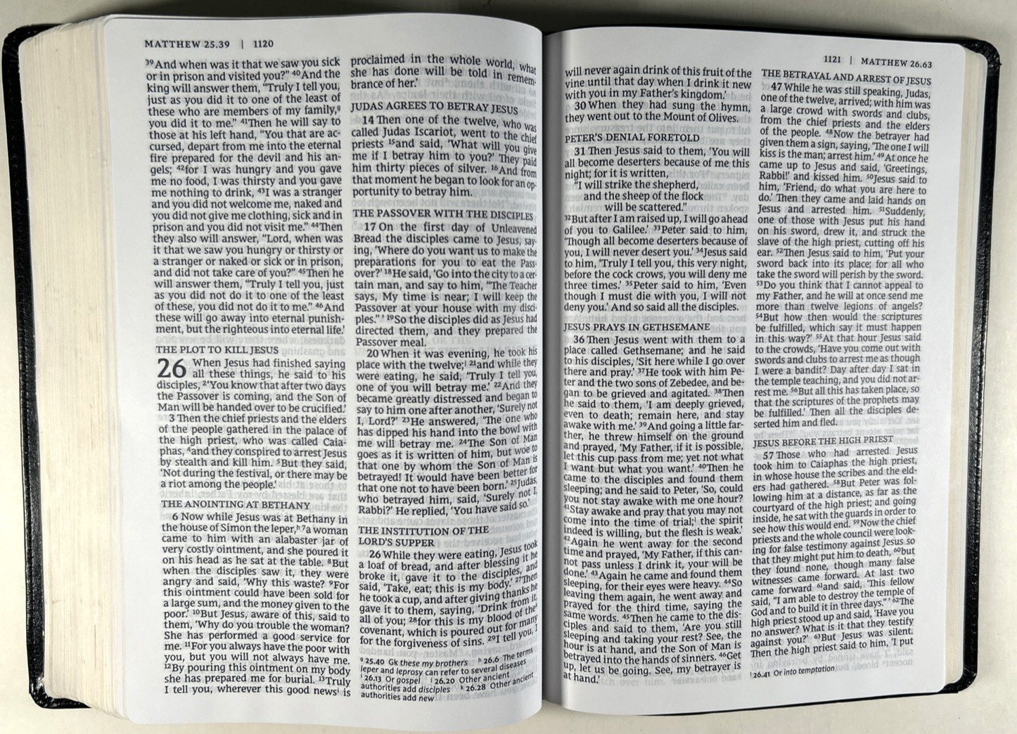 NRSV Catholic Bible Large Print Bible Black Leathersoft Catholic Bible Press VG