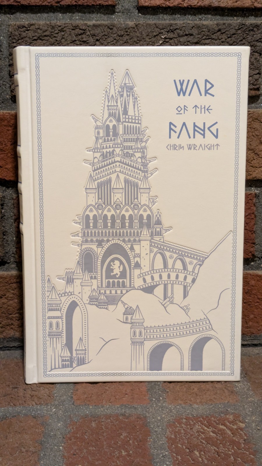 War Of The Fang – Special Limited Edition Warhammer 40k – Signed: Chris Wraight