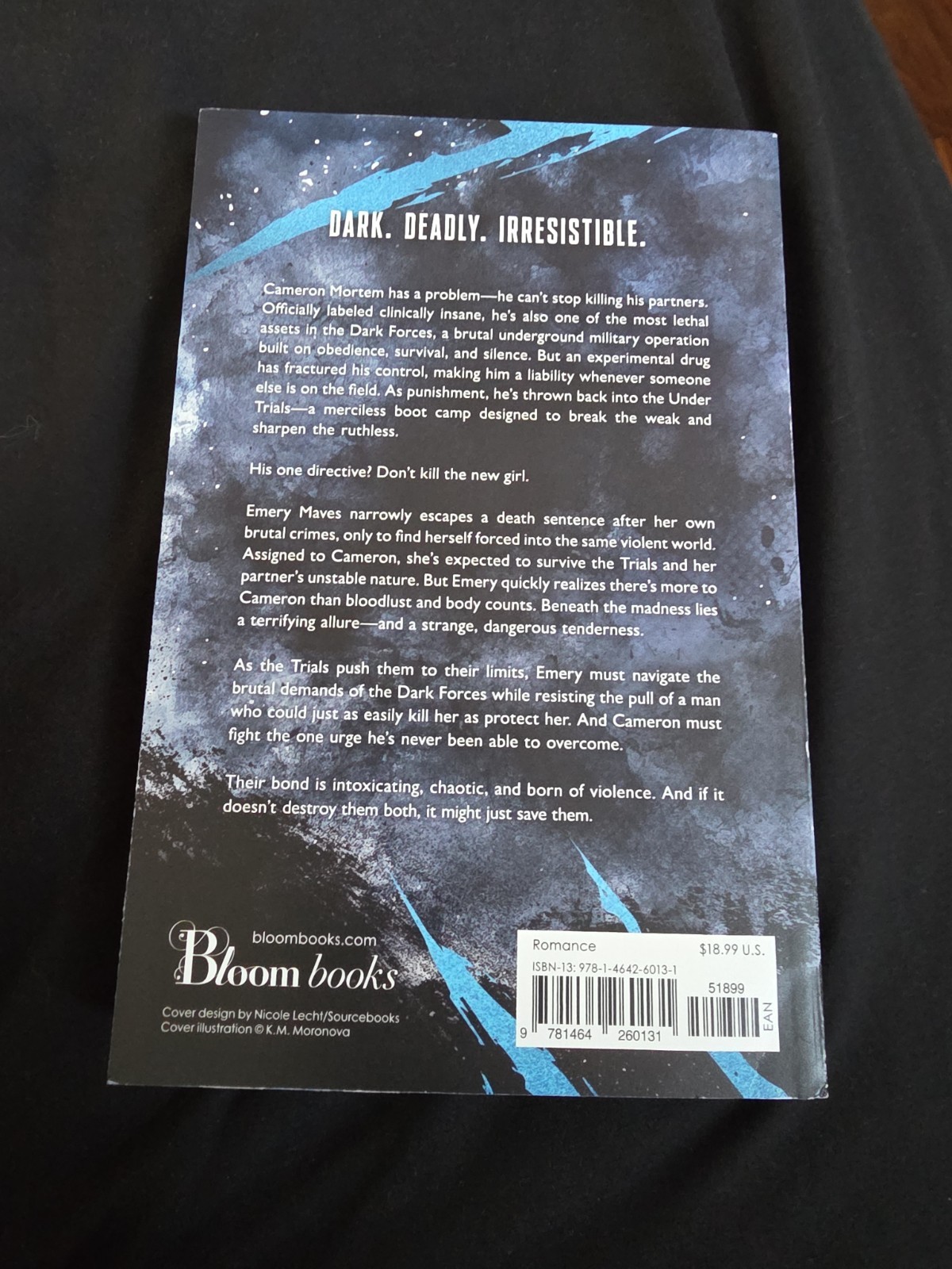 Your Knife, My Heart (Deluxe Edition) by K. M. Moronova SPRAYED EDGES
