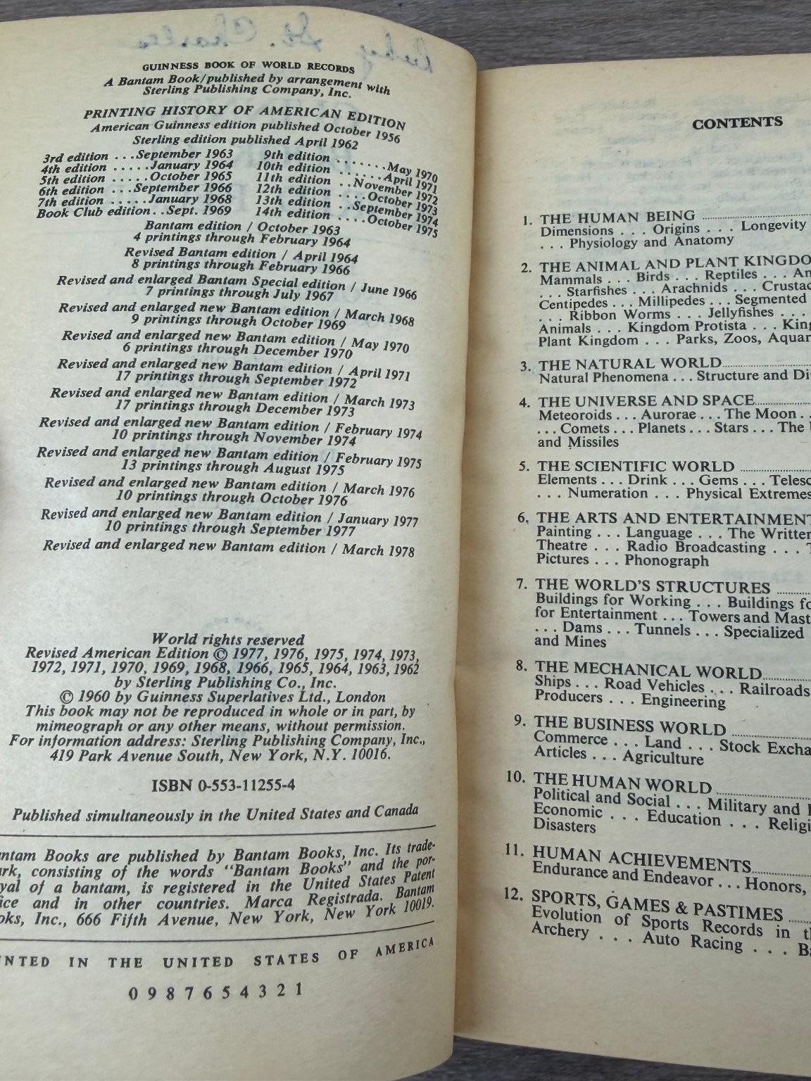 Guinness Book of World Records Norris McWhirter 1978 16th Edition Bantam Books