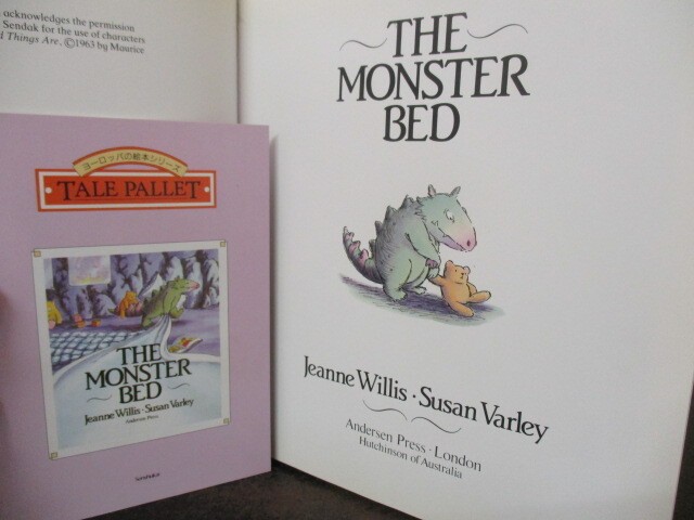 Jeanne Willis, Text, Jeanne Willis, Susan Varley, Illustration THE MONSTER BED