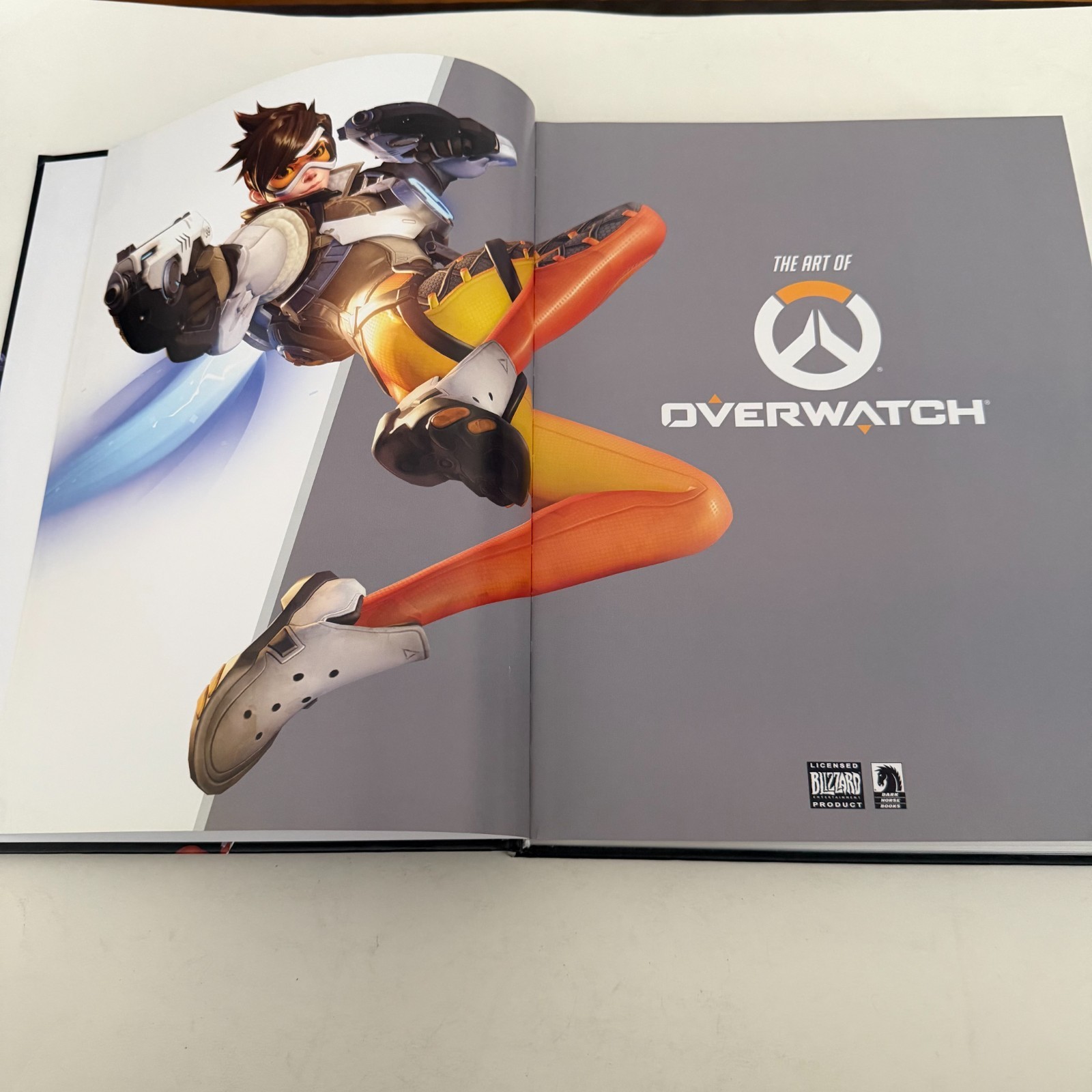 The Art of Overwatch Hardcover 2017 Blizzard Dark Horse Comics