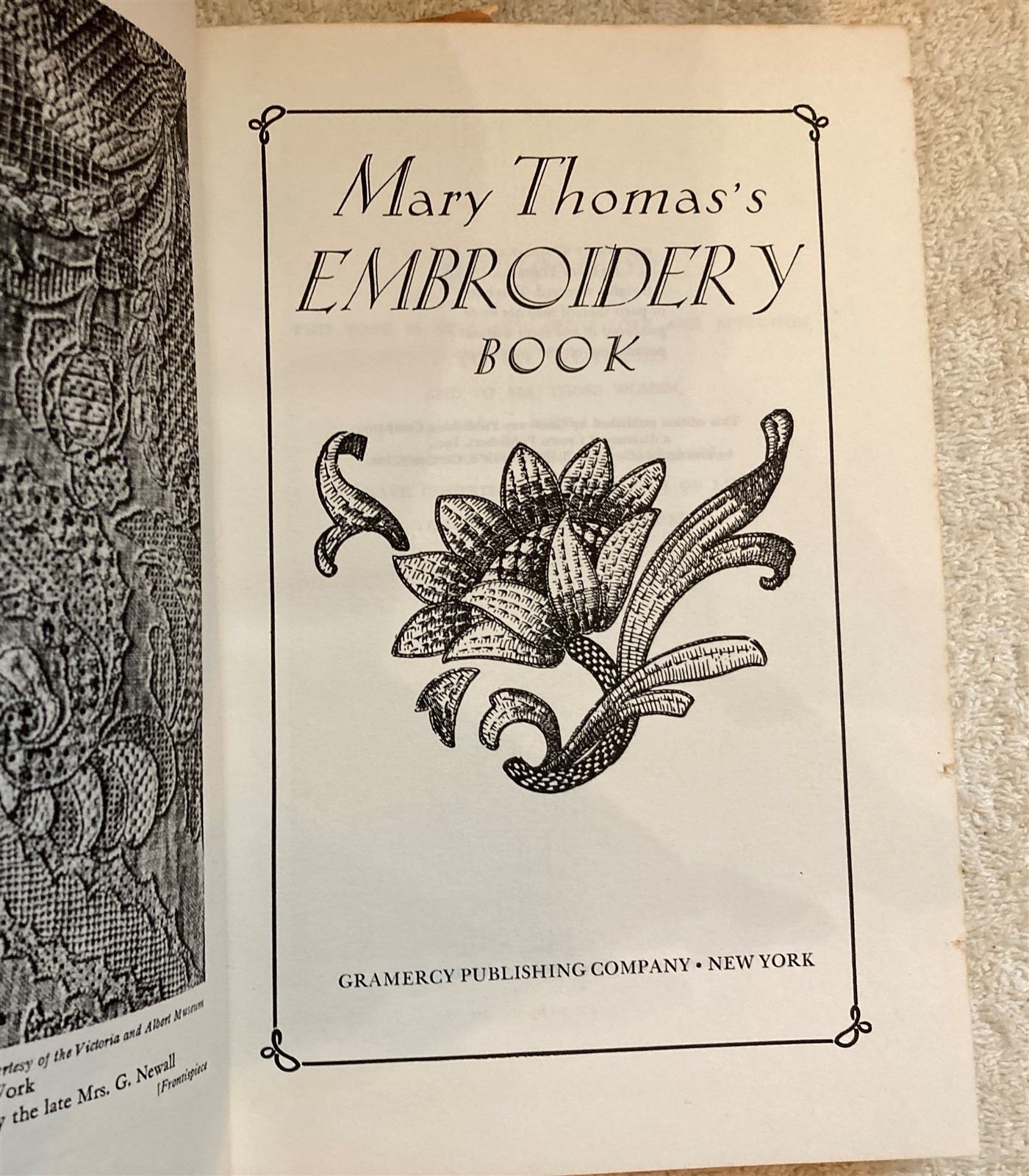 Mary Thomas’s Embroidery Book Published 1936 Hardback Grammercy Publ 289 Pages