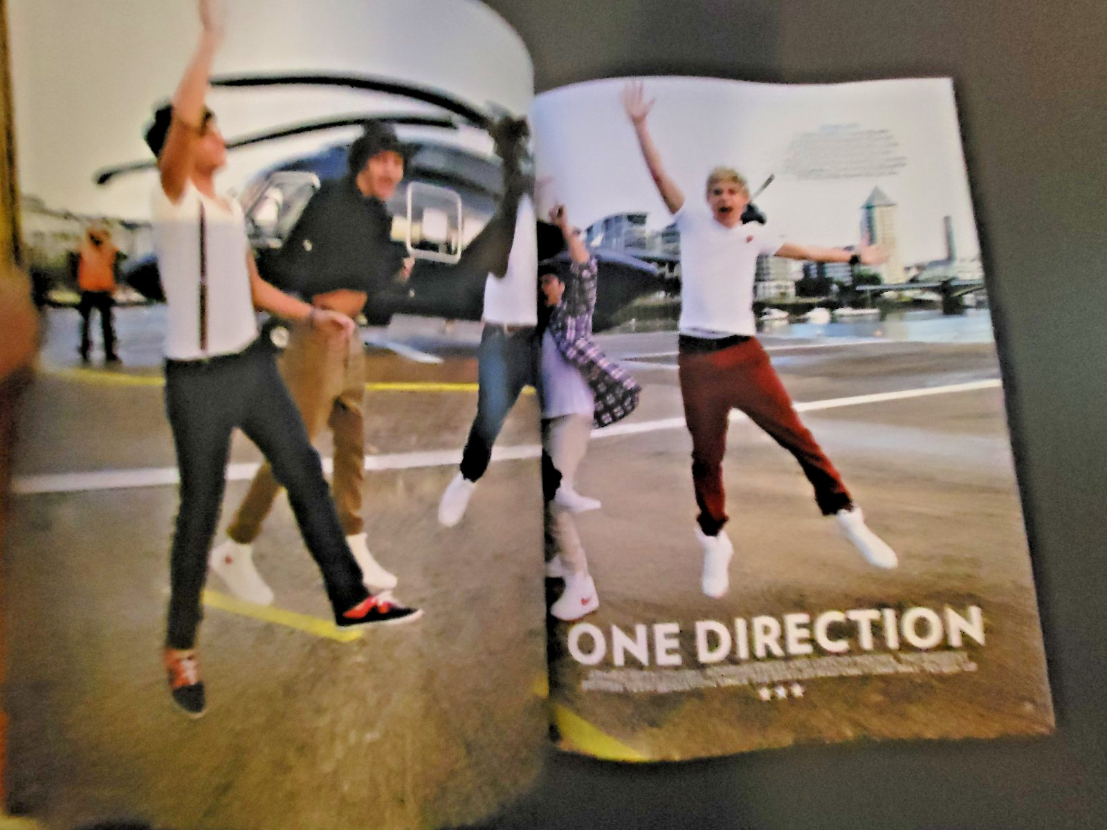 Harry Styles: PEOPLE Special Edition – He’s Back!-New Album-New Tour- Superstar!