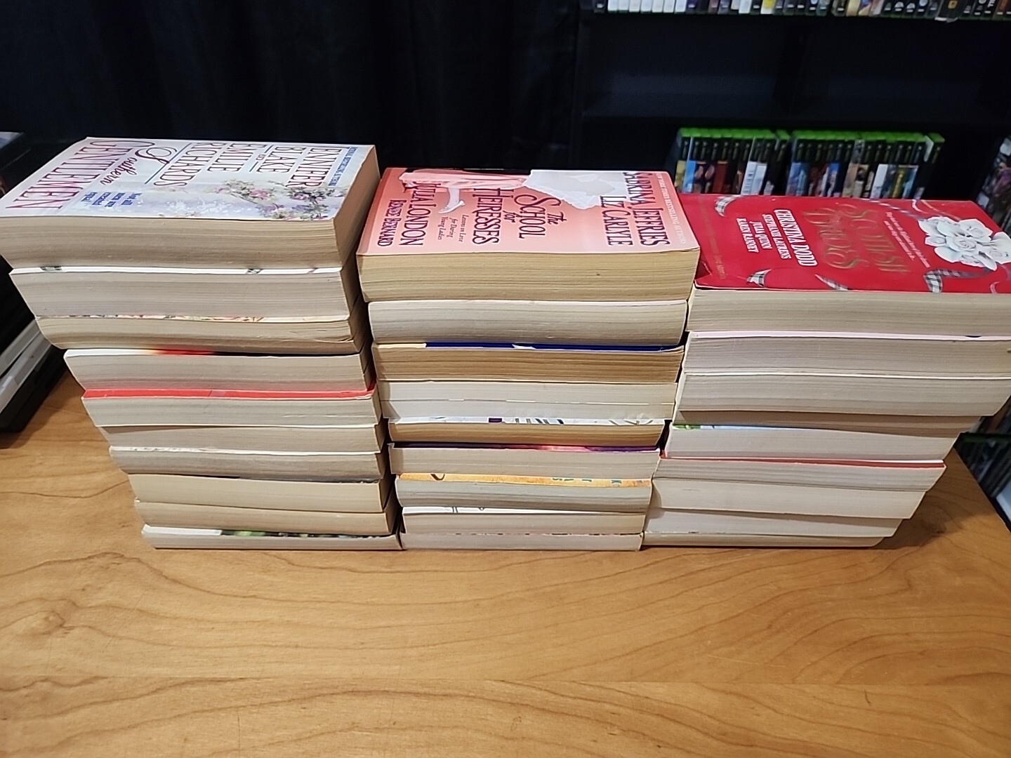 Lot of 28 Historical Romance Paperback Books, Novels Mixed Genres/Authors/Titles