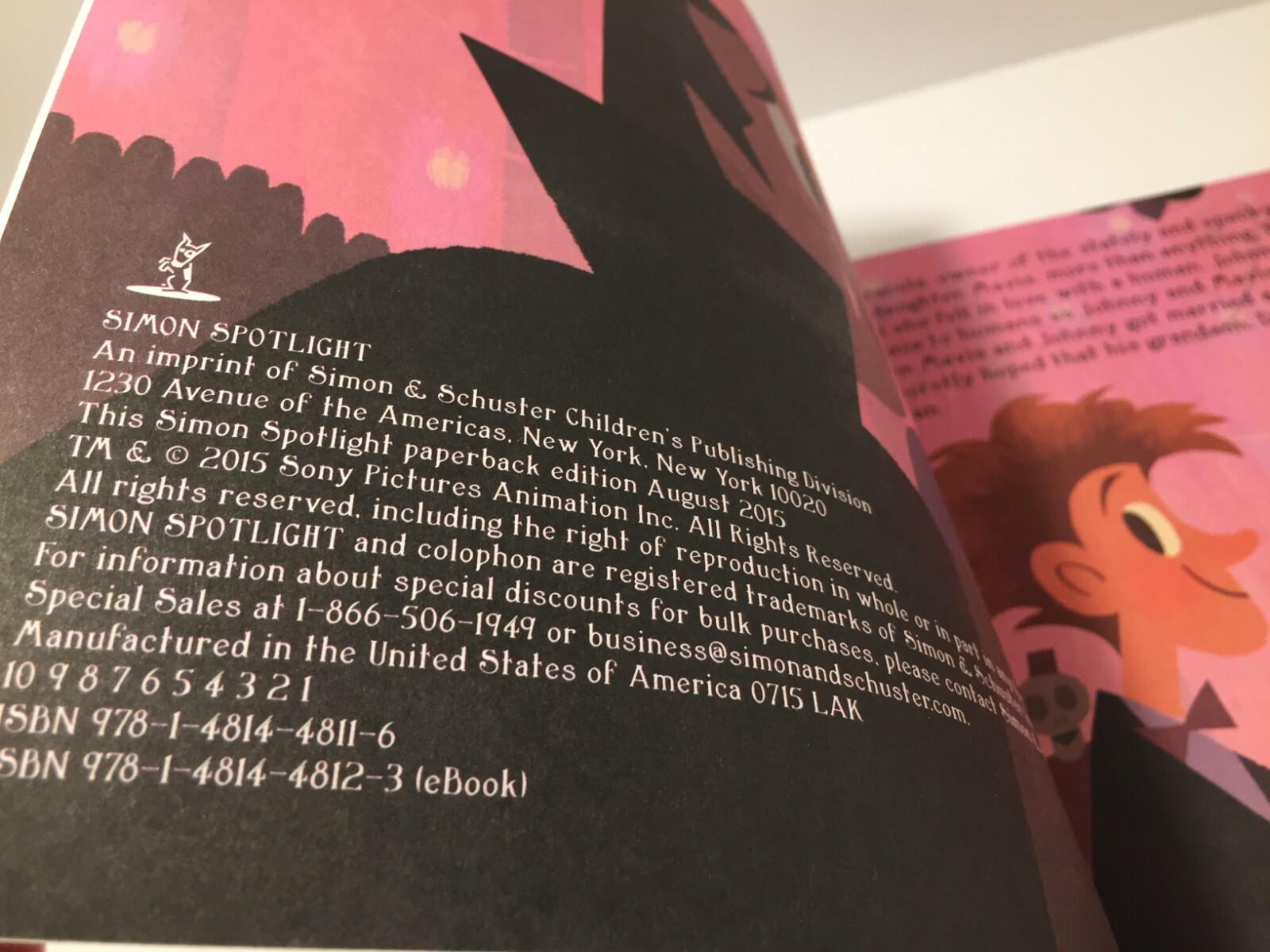 Hotel Transylvania 2 Ser.: Drac Is Back! (2015, Trade Paperback)
