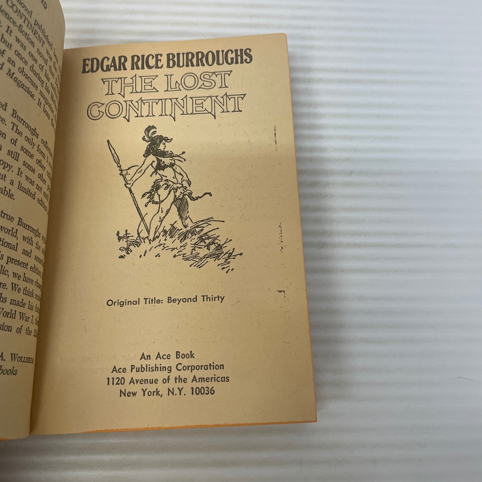 The Lost Continent Science Fiction Paperback Book by Edgar Rice Burroughs 1972