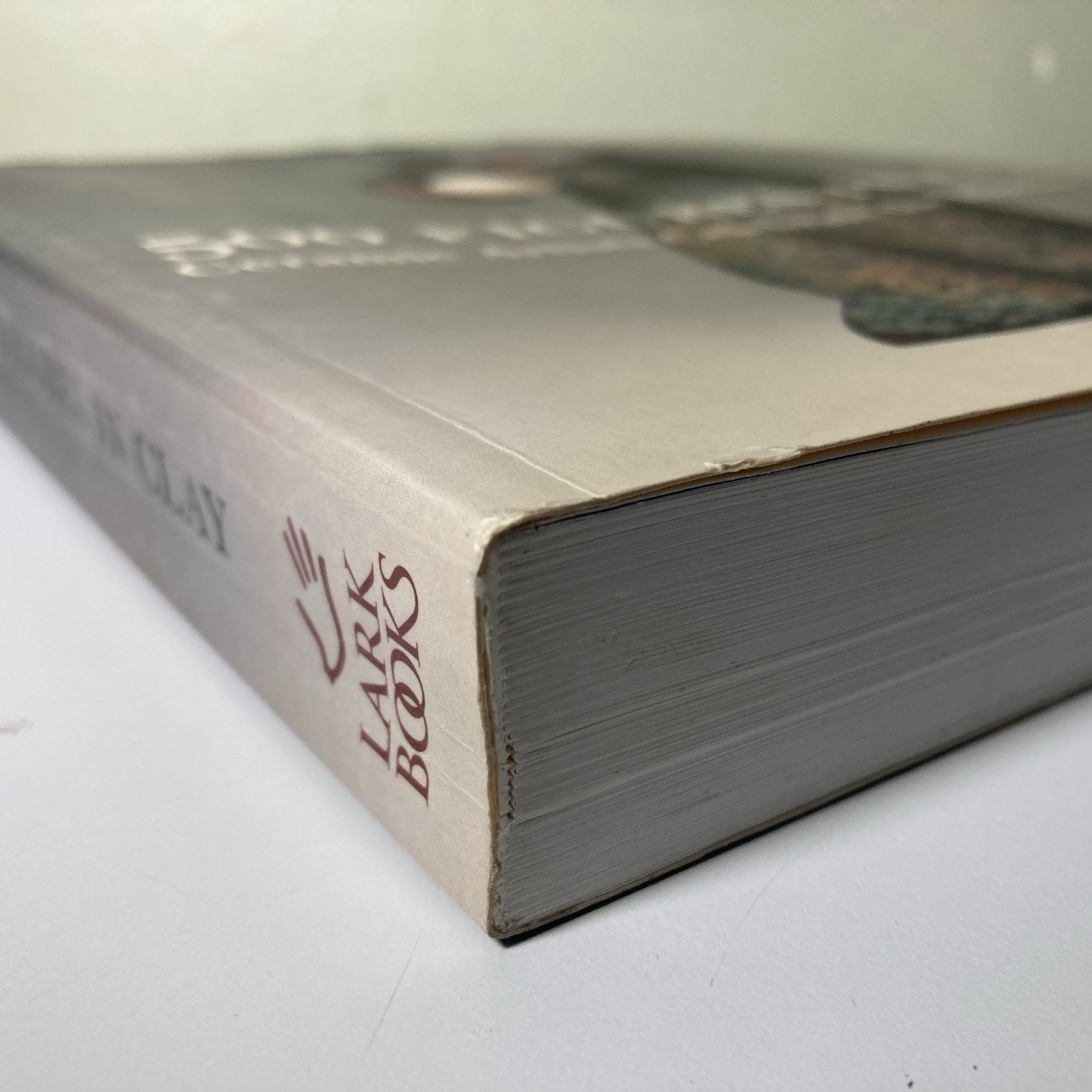 500 Figures in Clay: Ceramic Artists Celebrate the Human Form Lark Ceramics Book