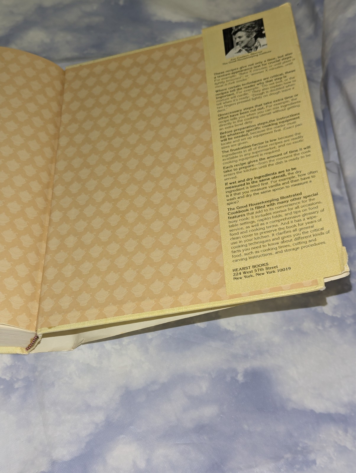 Vintage 1980 First Edition The Good Housekeeping Illustrated Cookbook Hardcover