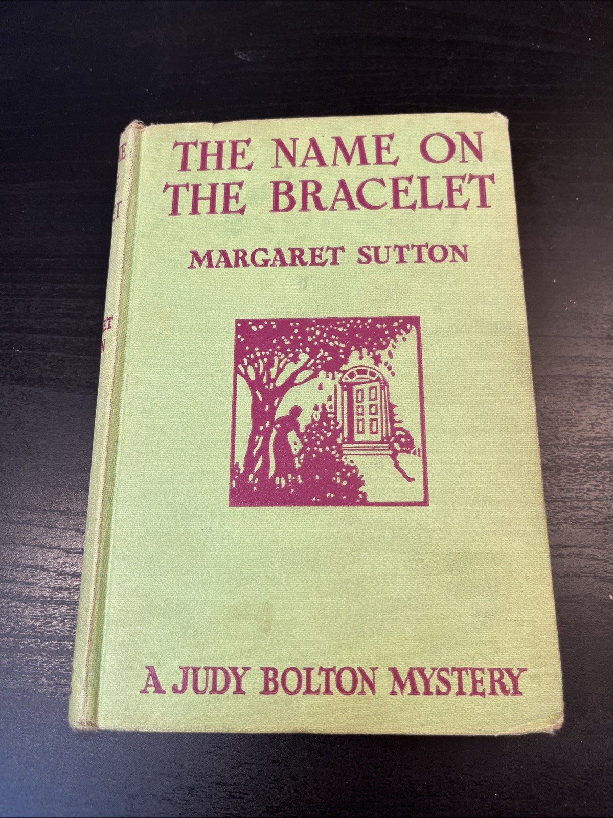 The Name On The Bracelet-A Judy Bolton Mystery -Margaret Sutton 1939