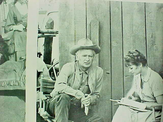 Candid Cowboys by Neil Summers 1989 PB 178 Pages 209 Photos of Movie Stars