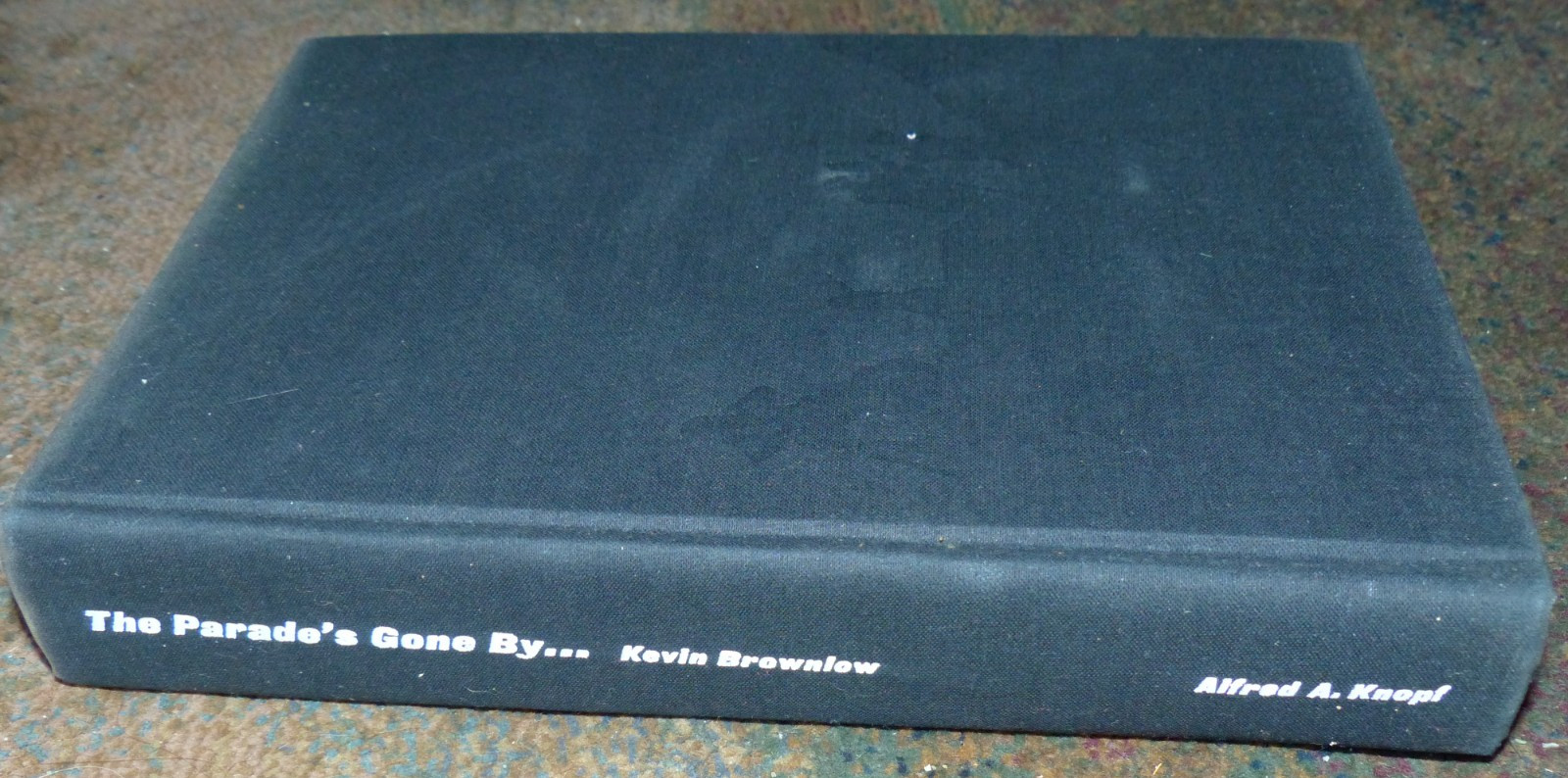 1969 1st DJ VG+ Kevin Brownlow THE PARADE’S GONE BY Silent Film Hundreds Photos