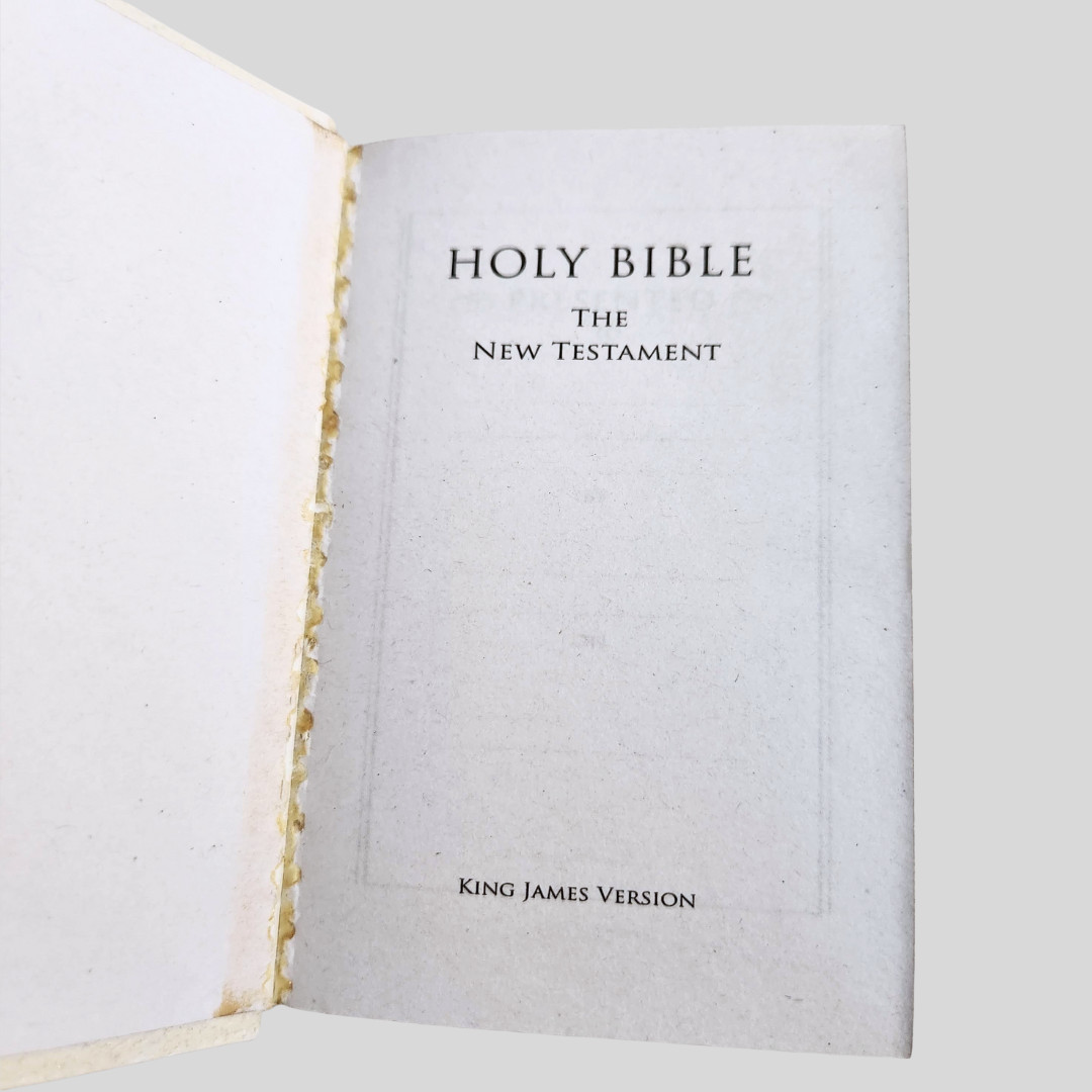 Holy Bible New Testament KJV Pocket Size White Bible 4 1/2 Inches Tall