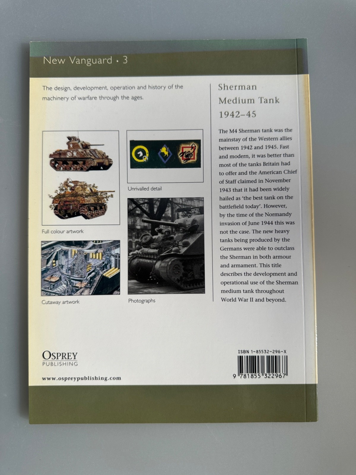 Sherman Medium Tank 1942-45 by Steven J Zaloga Osprey Paperback