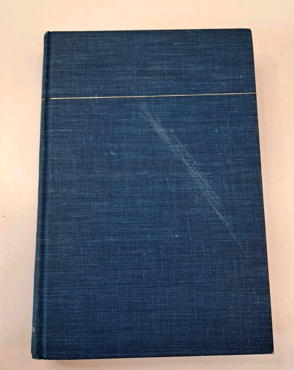 Decision At Delphi: 1960 Harcourt, Brace And Company Hardcover by Helen MacInnes