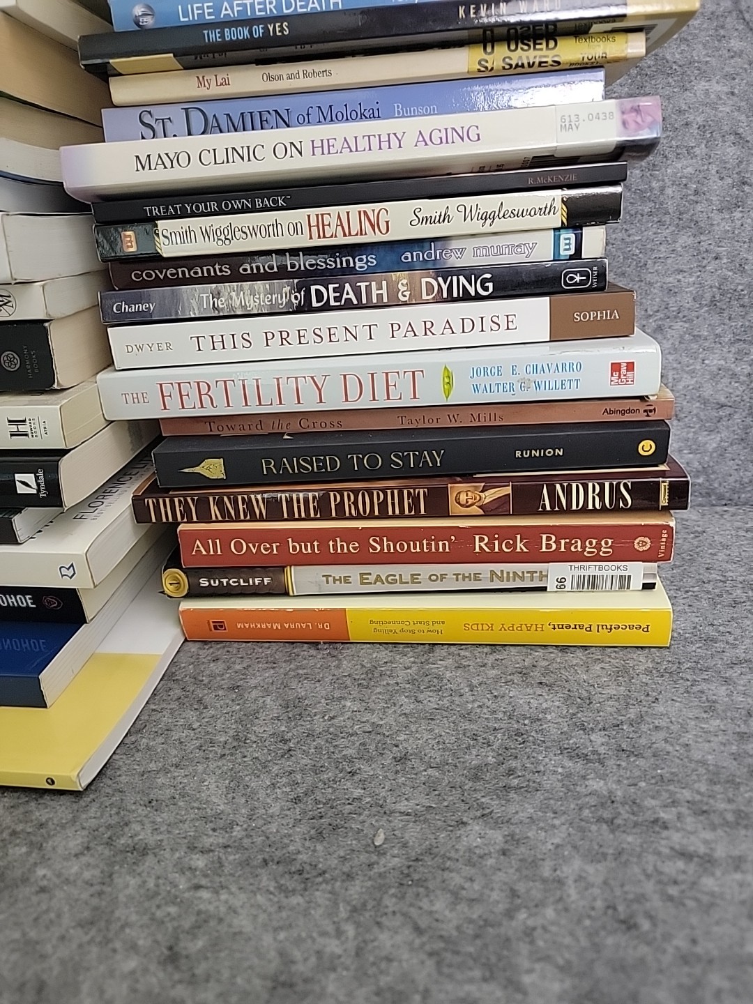 Big RANDOM MIX Lot 42 Paperback Fiction & Nonfiction Literature Mix Of Titles