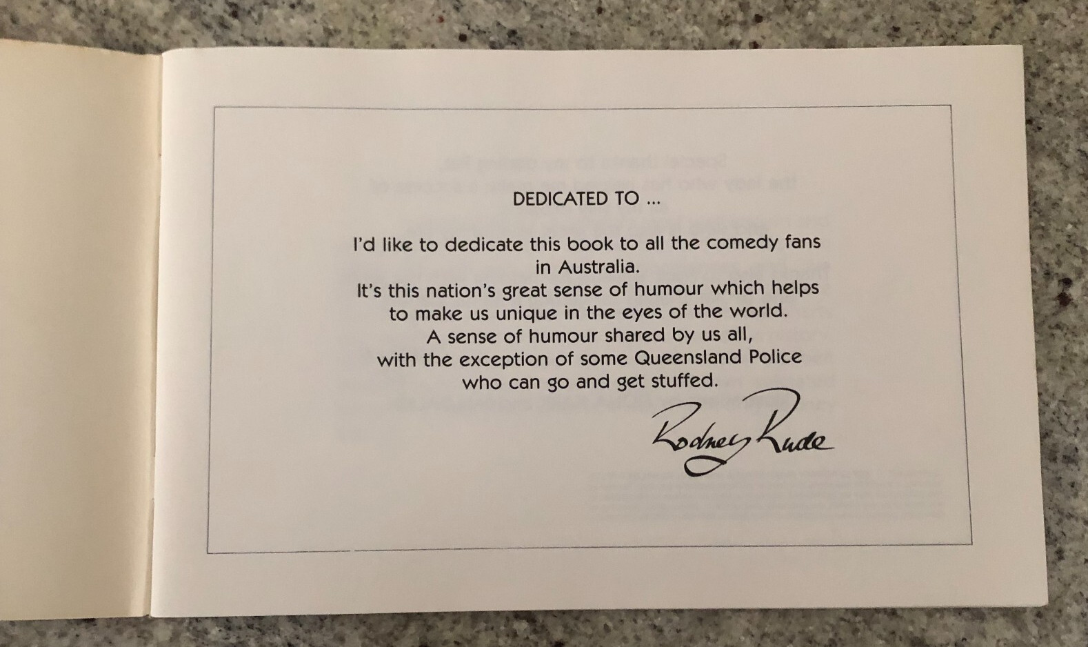 RODNEY RUDE “I HATE THAT” CARTOON BOOK – 110pg 26x 17cm – 1987 – LIKE NEW PAGES