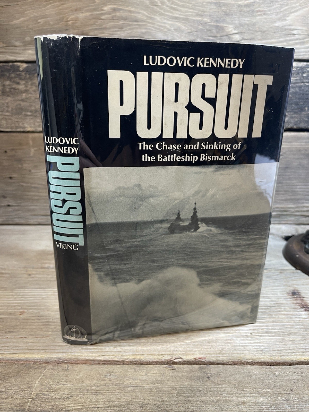 PURSUIT, THE CHASE & SINKING OF THE BATTLESHIP BISMARCK BY LUDOVIC KENNEDY 1974