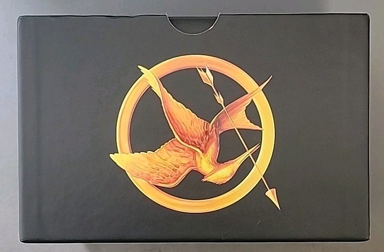 Trilogy Boxed Set – Catching Fire – Mockingjay by Suzanne Collins (2013,…