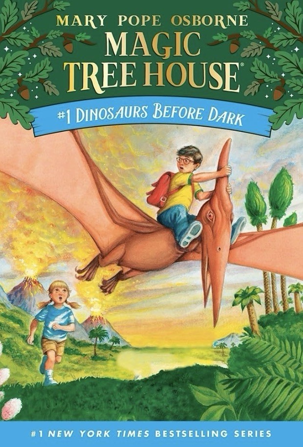Magic Tree House #1 Dinosaurs Before Dark by Mary Pope Osborne 1992 Paperback