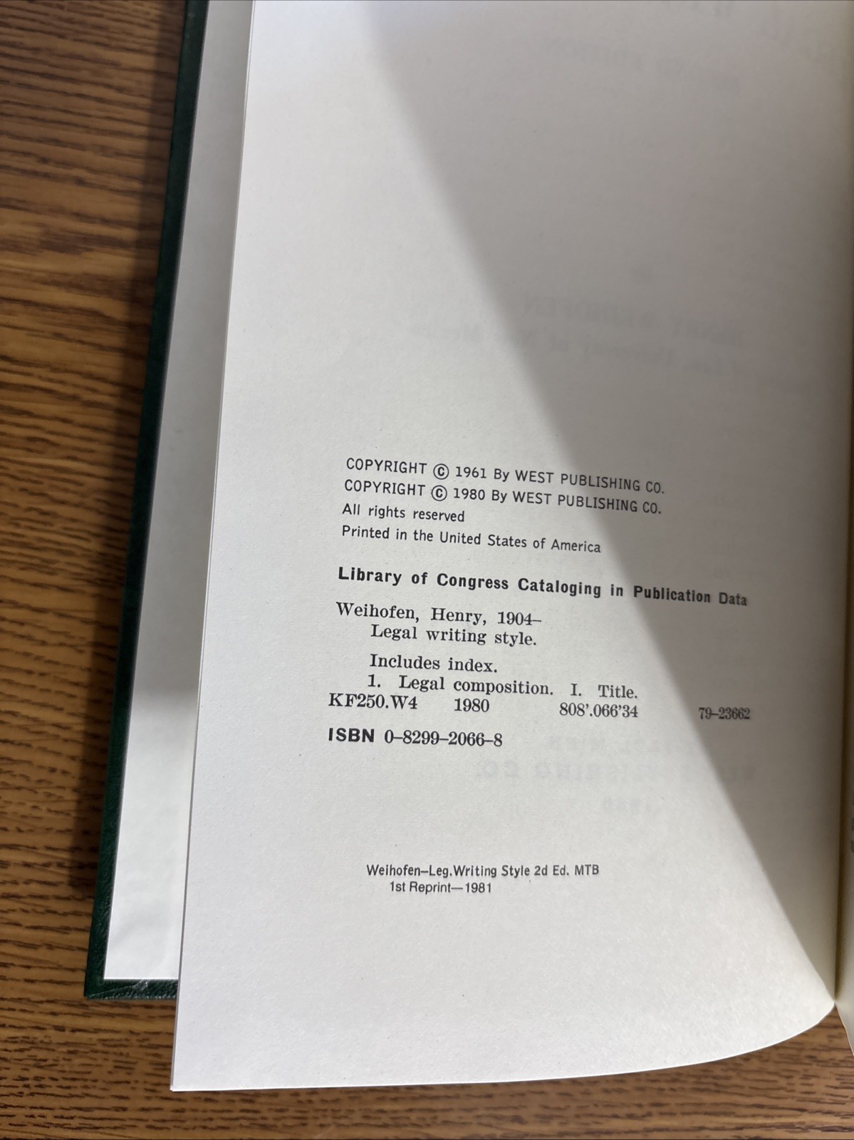 1981 Legal Writing Style 2nd Edition by Henry Weihofen West Publishing Co.