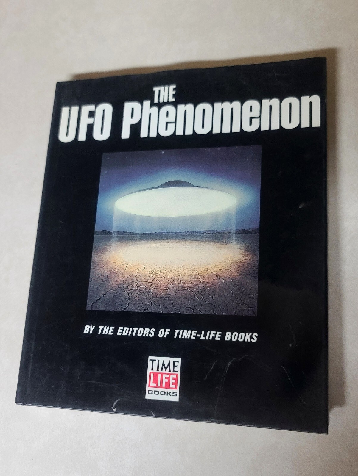 The UFO Phenomenon Time Life Books Hardcover RARE Alien Book