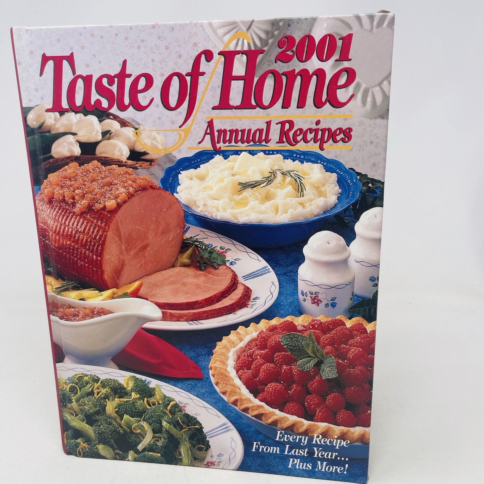 Lot of 4 Taste of Home Annual Recipes Cookbooks 1999-2002 HC Vintage