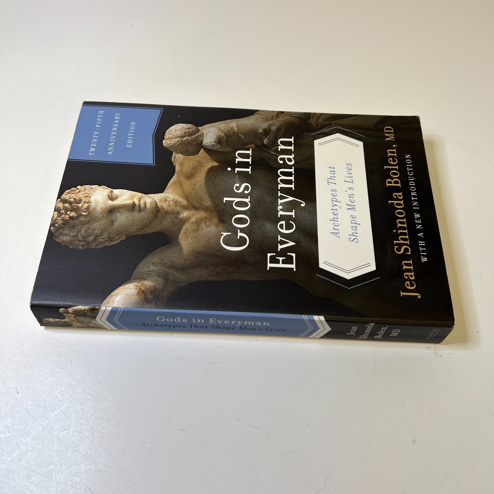 Gods in Everyman: Archetypes That Shape Men’s Lives by Jean Shinoda Bolen (Engli