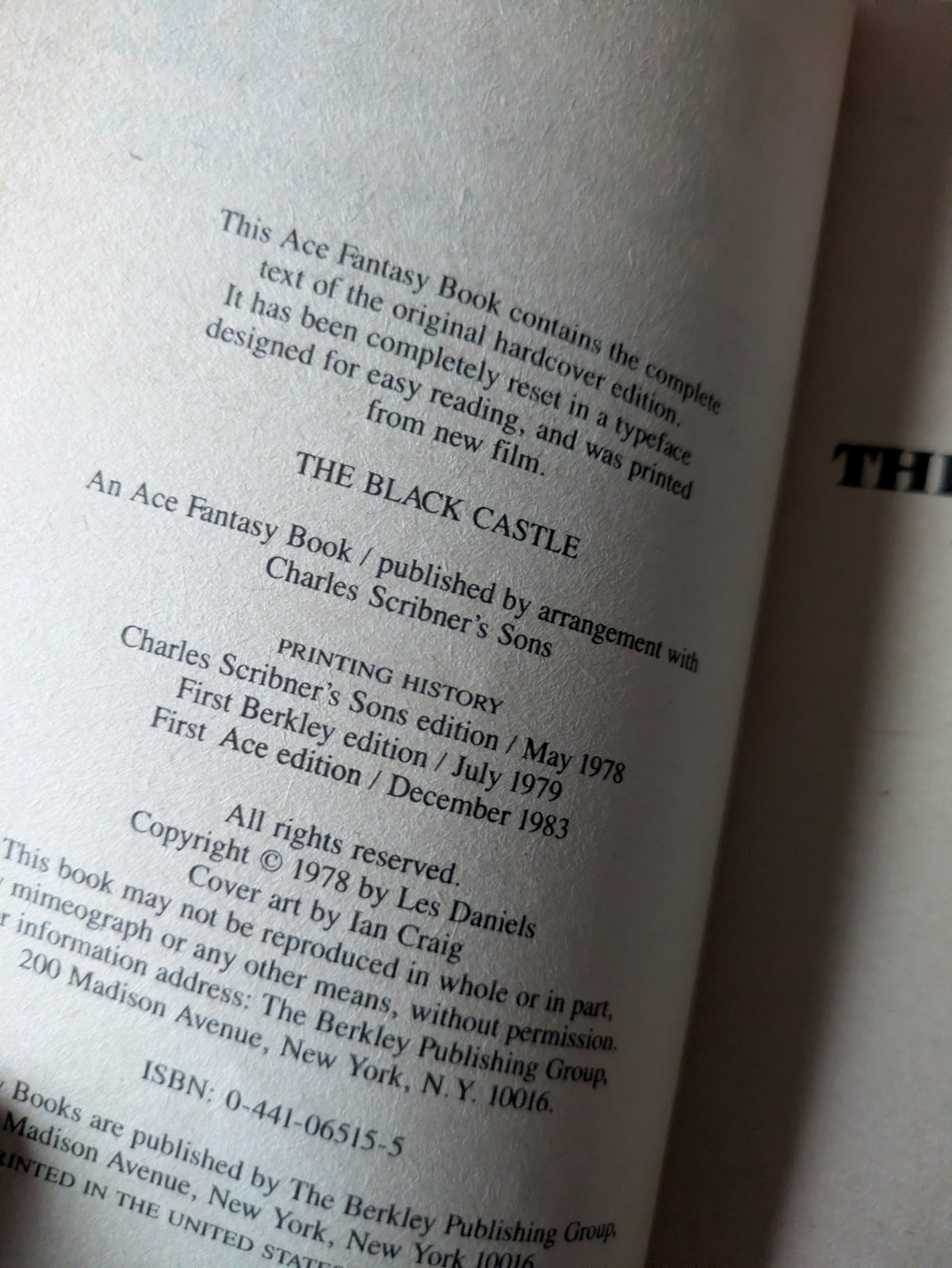 The Black Castle by Les Daniels (PB 1983) 0441065155 vampires