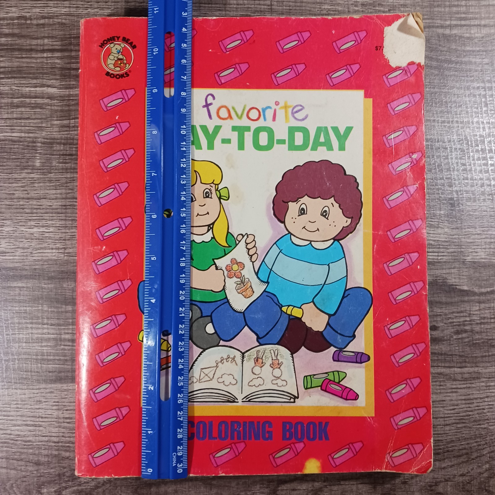 Jumbo Coloring Book 250 Pages Vintage 1988 Favorite Day-To-Day Honey Bear Books