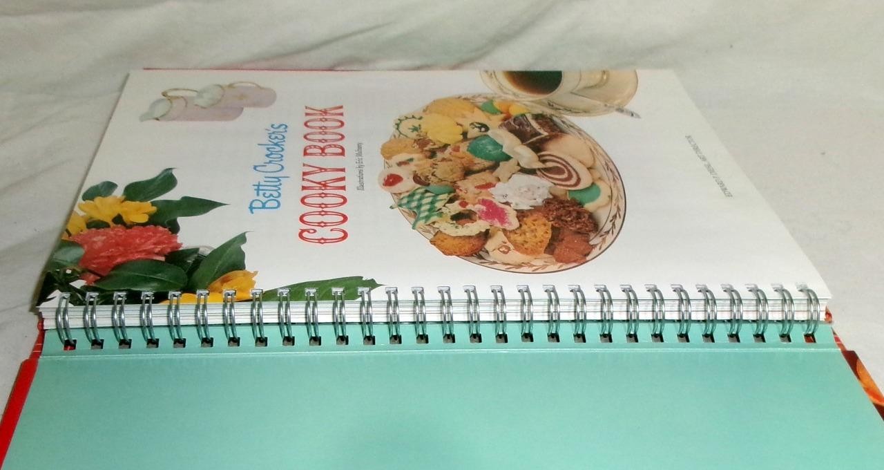 VTG Betty Crocker’s Cooky Book 1963 Hard Cover Pictures 2002 Facsimile Edition