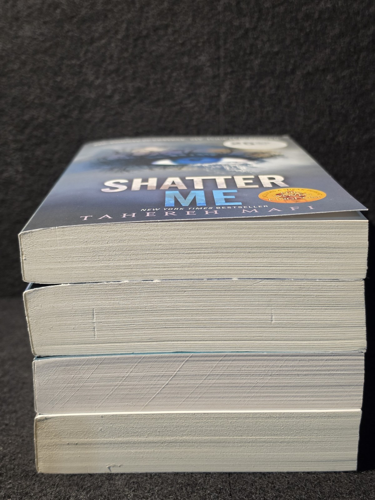4 Shatter Me Books Out Of The Series Shatter Me – TAHEREH MAFI – Nice Copies