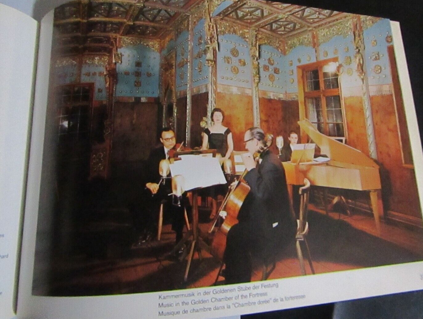 SOUVENR AUS DER STADT ENGLISH SALZBURG AUSTRIA PAPERBACK BOOK 58 PAGES