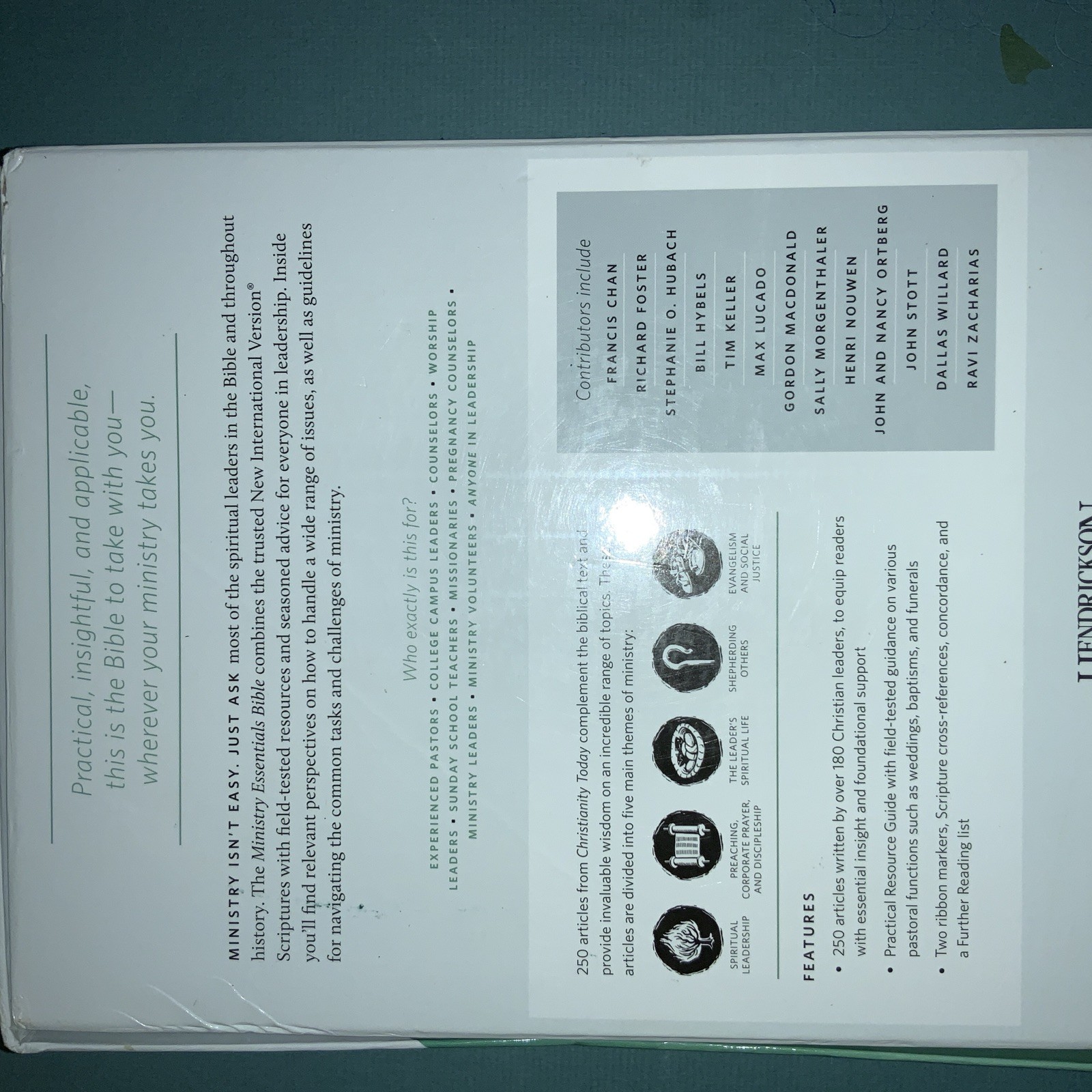 Ministry Essentials Bible – New International Version – 9781619704350